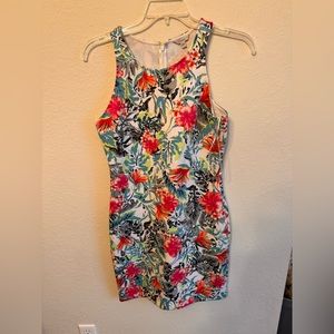 Large women’s floral dress by guess